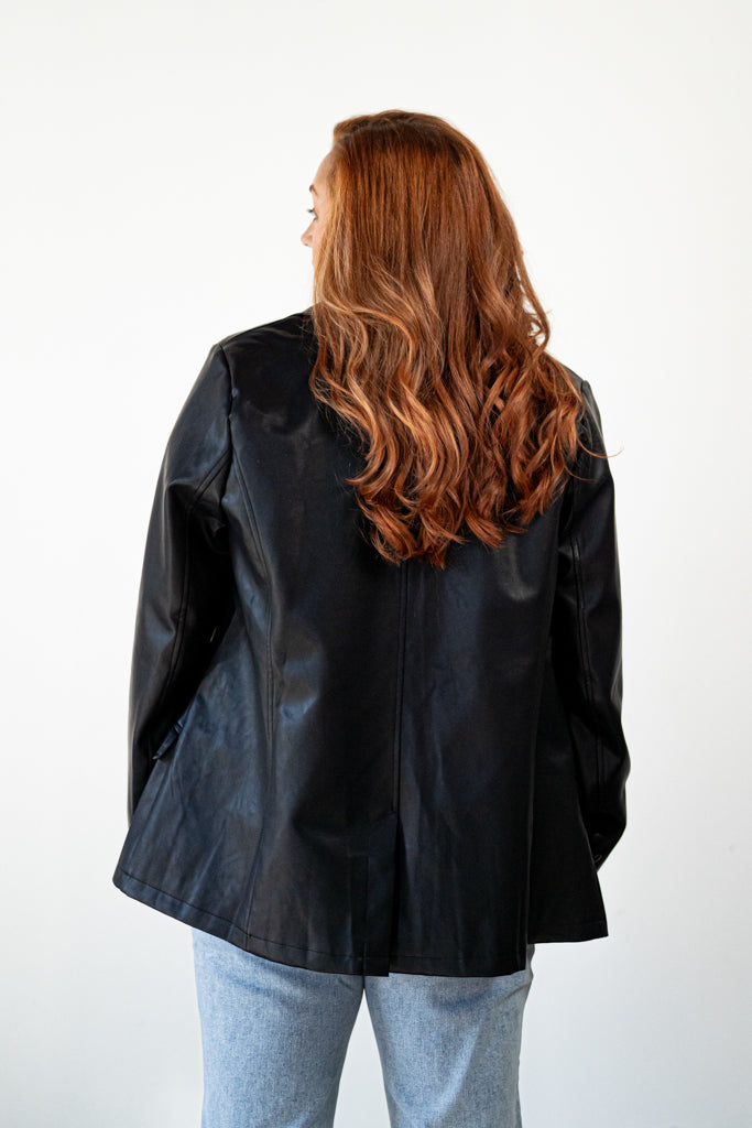 Lola Blazer